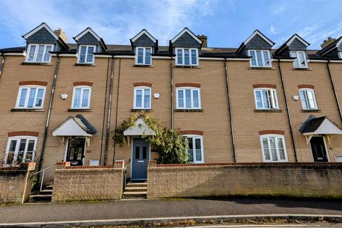 4 bedroom terraced house for sale, Roughmoor Close, Taunton