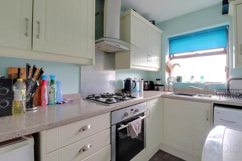 1 bedroom flat to rent, Flat B, 128 Carden Avenue, Brighton, East Sussex