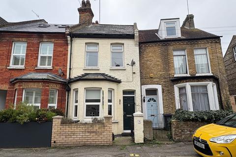 2 bedroom terraced house for sale, Alpha Road, Ramsgate