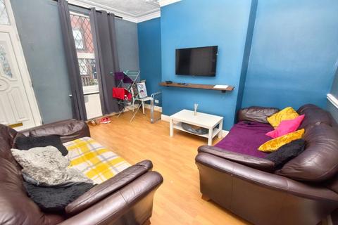 2 bedroom terraced house for sale, Roseneath Street, Leeds, West Yorkshire