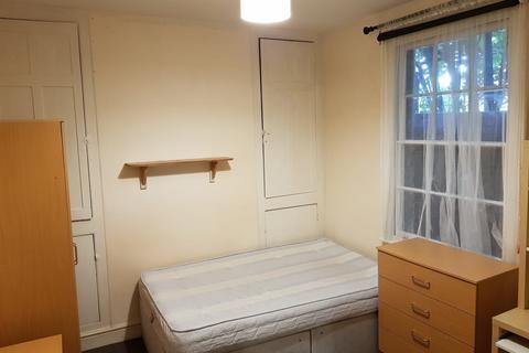 undefined, 9 George Street, CV31 1ET