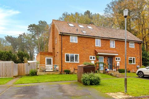 4 bedroom semi-detached house for sale, Dale View, Headley, Epsom, Surrey, KT18