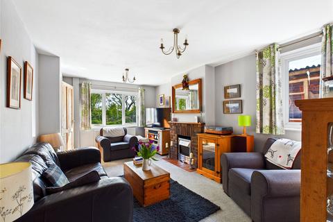 Holmleigh Main Road, Bucklesham, Ipswich, IP10 0DN