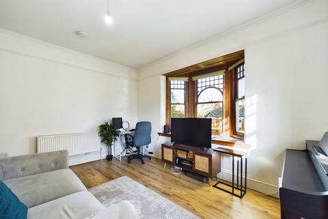 1 bedroom flat for sale, The Avenue, Hitchin, SG4