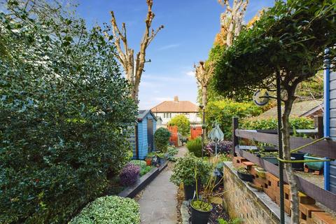 7 Aldrich Crescent, New Addington, Croydon, CR0 0NP