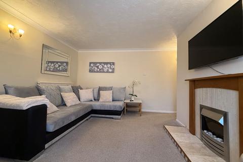 1 bedroom apartment to rent, Highfield Park, Reading RG10