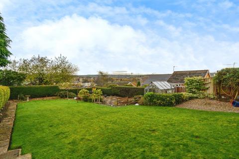 4 bedroom detached house for sale, Ashbourne View, West Yorkshire BD19