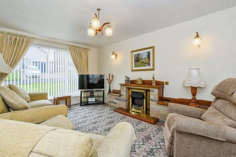 4 bedroom detached house for sale, Ashbourne View, West Yorkshire BD19