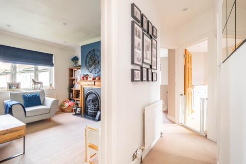 16 The Maisonettes, Sutton, SM1 2LQ