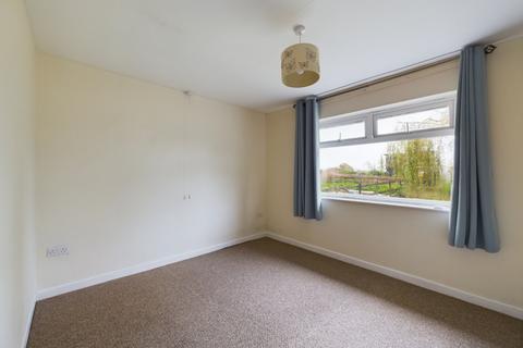 1 bedroom bungalow to rent, Lower Strode Road, Somerset BS21