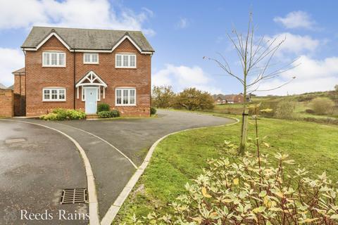 4 bedroom detached house for sale, Dalebrook Road, Congleton CW12