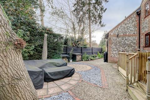 3 bedroom detached house for sale, Overdales, High Wycombe HP15