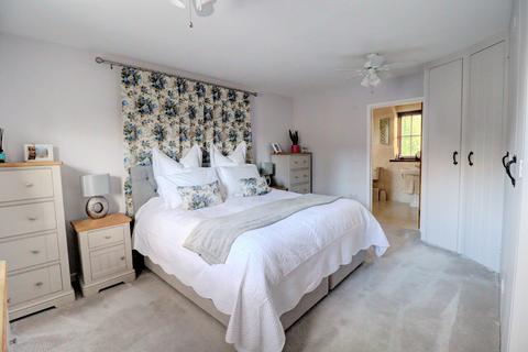 3 bedroom detached house for sale, Overdales, High Wycombe HP15