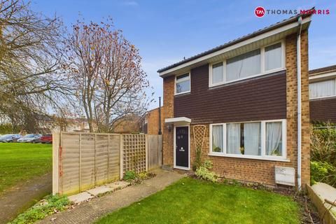 3 bedroom end of terrace house for sale, Wordsworth Close, Hertfordshire SG8