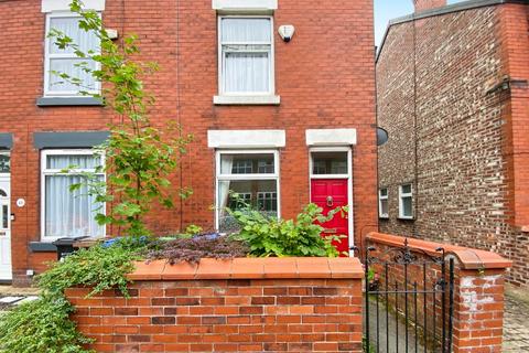 2 bedroom semi-detached house to rent, Lake Street, Stockport SK2