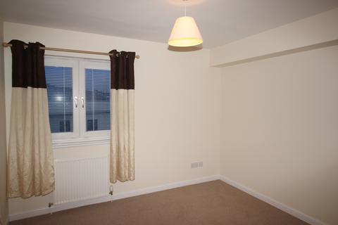 2 bedroom flat to rent, Vasart Court, Perth PH1