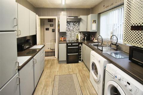 8 Uplands Road, Armthorpe, Doncaster, DN3 3DS