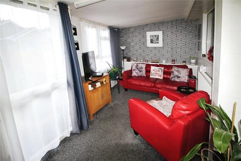 8 Uplands Road, Armthorpe, Doncaster, DN3 3DS