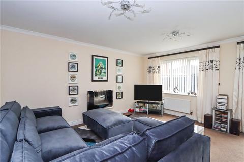 3 bedroom end of terrace house for sale, Dovecote Drive, Chester Le Street DH2