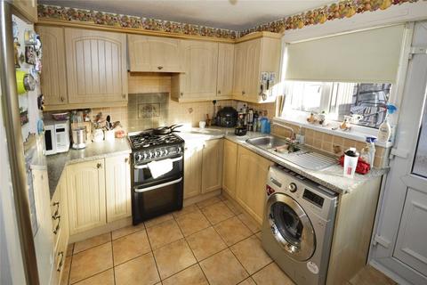 4 bedroom semi-detached house to rent, Blaydon Road, West Midlands WV9