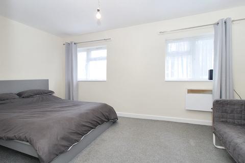 2 bedroom maisonette for sale, Broadwater Crescent, Stevenage  SG2