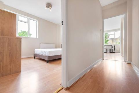 2 bedroom flat to rent, Nightingale Lane, Nightingale Triangle, London, SW12