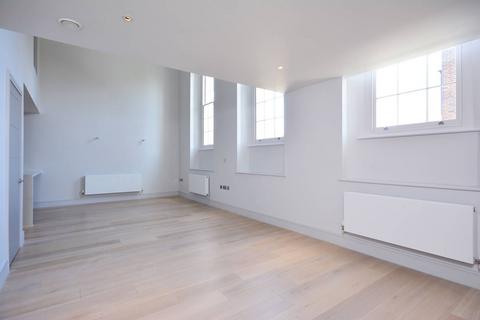 2 bedroom flat to rent, Market Place, Brentford, TW8