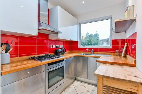 1 bedroom flat to rent, Raglan Street, Kentish Town, London, NW5