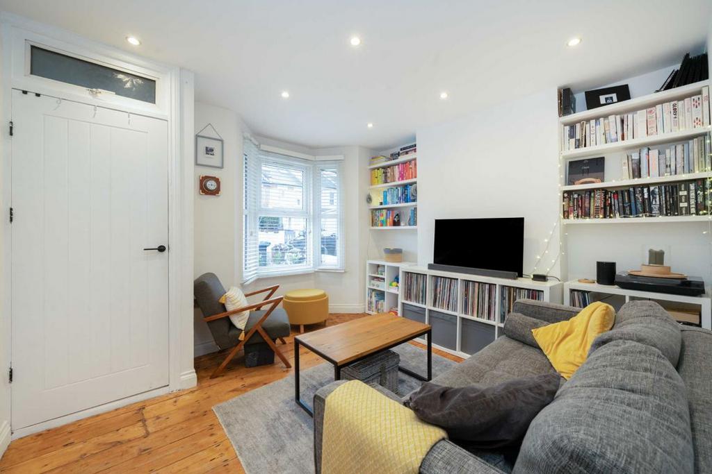110 Rucklidge Rd Rucklidge Avenue, London NW10 2 bed terraced house for sale - £595,000