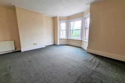 2 bedroom flat to rent, Arthur Road, Southampton SO15