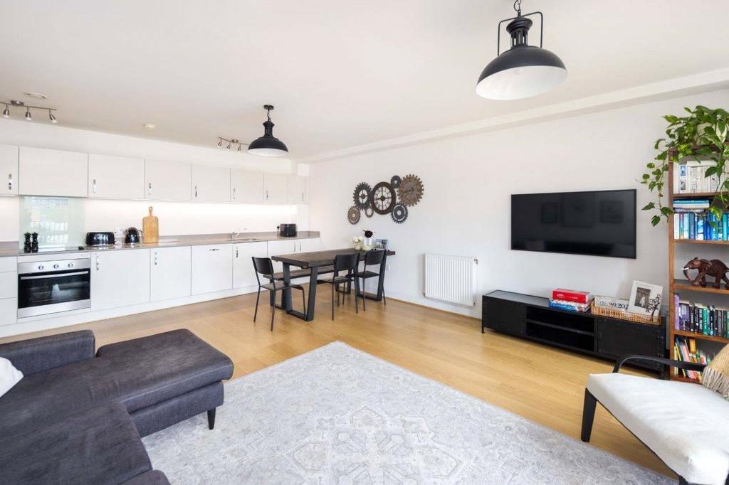 Living Room/Kitchen