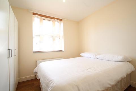 2 bedroom apartment to rent, High Street, Crouch End, London, N8