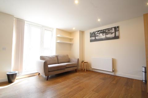 2 bedroom apartment to rent, High Street, Crouch End, London, N8