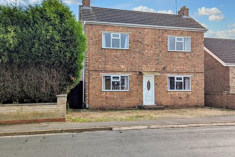 2 bedroom detached house for sale, Cemetery Road, Whittlesey, Peterborough, Cambridgeshire