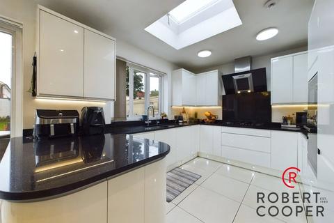 6 bedroom semi-detached house for sale, Cannonbury Avenue, Pinner, Middlesex, HA5