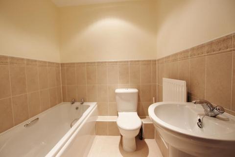 2 bedroom apartment to rent, Fenmere Walk, Peterborough PE7