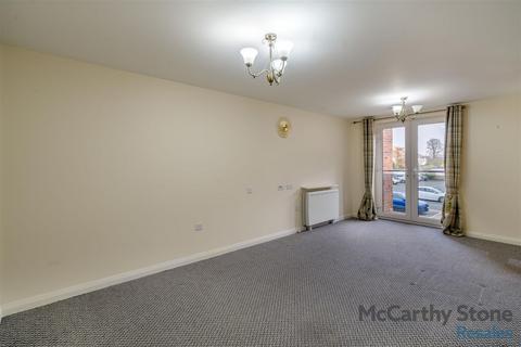 1 bedroom apartment for sale, Crocus Court, Station Road, Poulton-Le-Fylde, FY6 7XJ