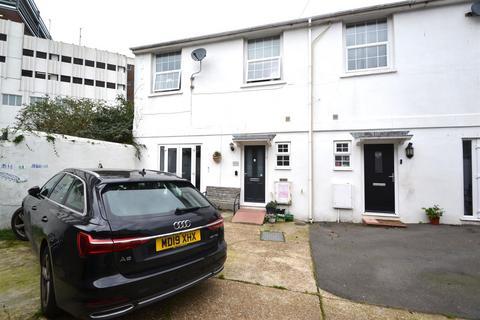 3 bedroom semi-detached house for sale, Tideswell Road, Eastbourne