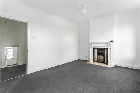 2 bedroom maisonette to rent, Morning Lane, London, E9