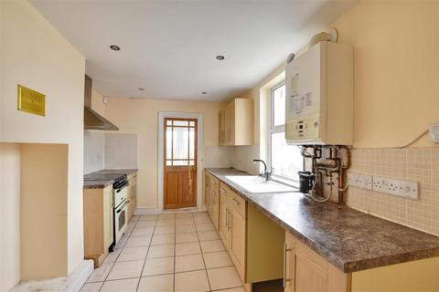 3 bedroom semi-detached house for sale, Tram Road, Rye Harbour, Rye