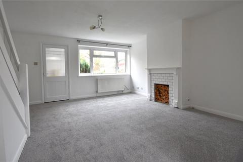 3 bedroom terraced house for sale, Buttermer Close, Wrecclesham, Farnham, Surrey, GU10