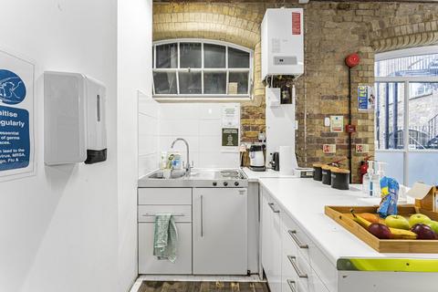 Office to rent, 11A Printing House Yard, Hackney Road, London, E2 7PR