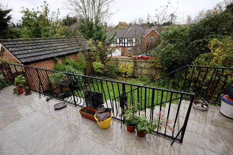 3 bedroom detached bungalow for sale, Caldecote Gardens, Bushey WD23