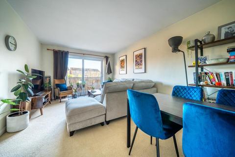 2 bedroom flat for sale, Elm Grove, Wimbledon