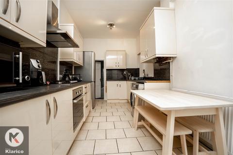 40 Passey Road, Birmingham, B13 9NU