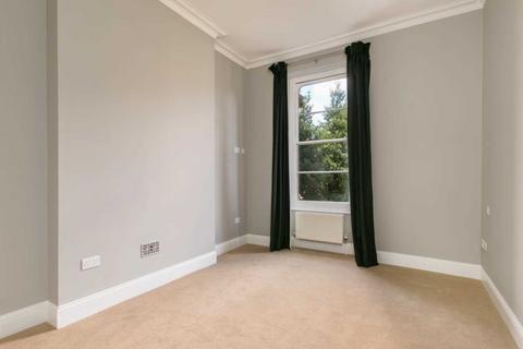 2 bedroom apartment to rent, Osborne Road, Clifton