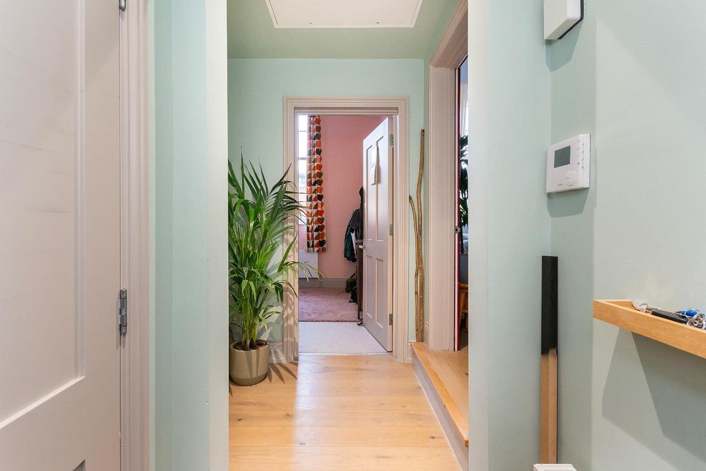 1 L9 HBN - Hallway A.jpg