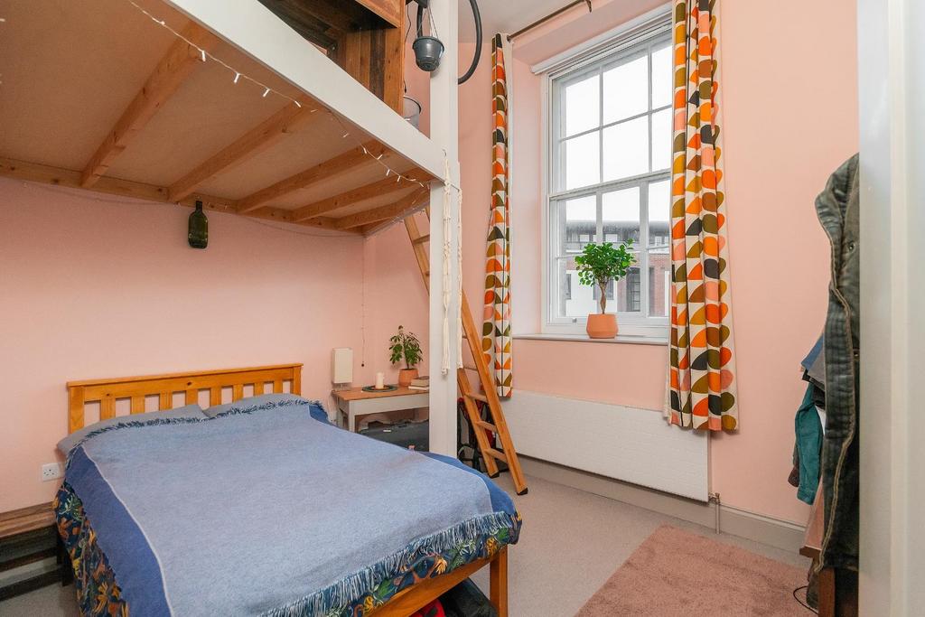 1 L9 HBN - Bedroom A.jpg