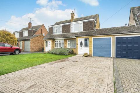 3 bedroom semi-detached house for sale, Evans Road, Eynsham, OX29