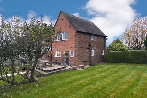 3 bedroom semi-detached house for sale, Hilltop, Derby DE21